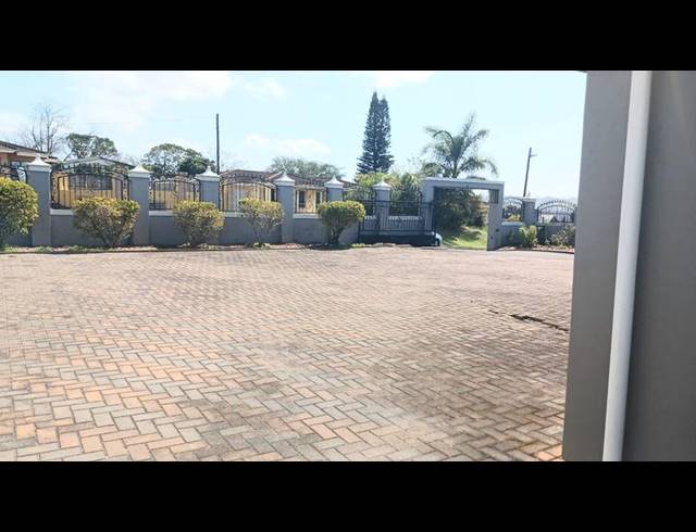 3 BEDROOM HOUSE FOR SALE IN WYEBANK